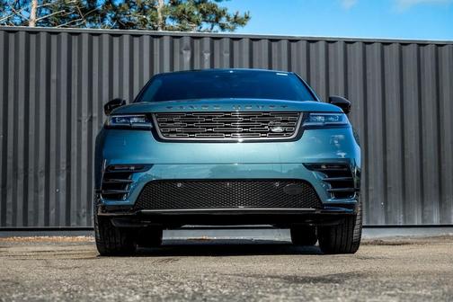2026 Land Rover Range Rover Velar P250 Dynamic SE