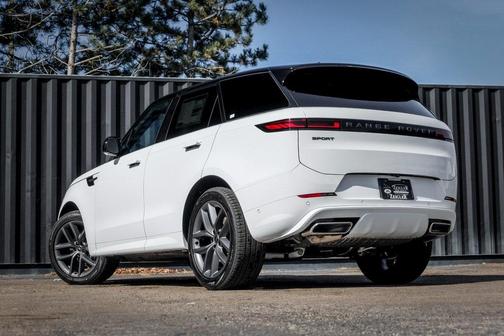 2025 Land Rover Range Rover Sport P400 Dynamic SE