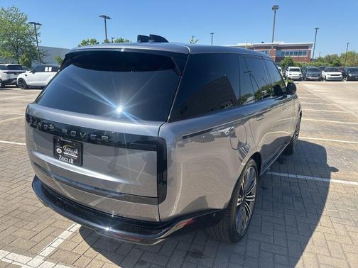 Eiger Grey 2024 Land Rover Range Rover P530 SE