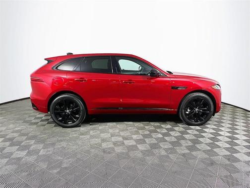 2025 Jaguar F-PACE P400 R-Dynamic S