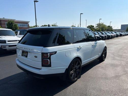 Fuji White 2018 Land Rover Range Rover HSE