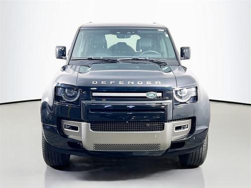 2023 Land Rover Defender 110 X-Dynamic SE