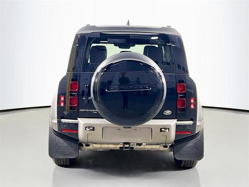 2023 Land Rover Defender 110 X-Dynamic SE