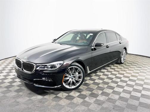2018 BMW 750 i