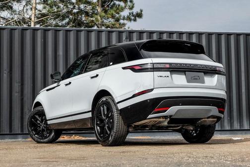 2026 Land Rover Range Rover Velar P250 Dynamic SE