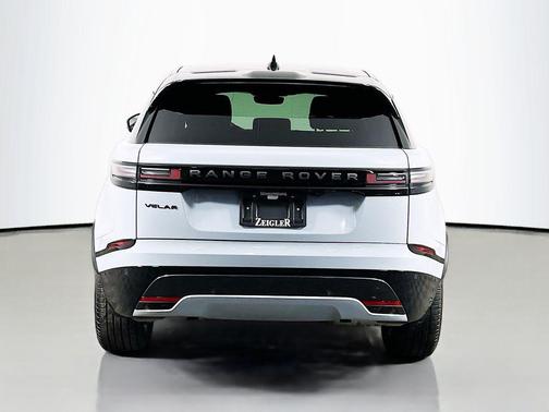 2026 Land Rover Range Rover Velar P250 Dynamic SE