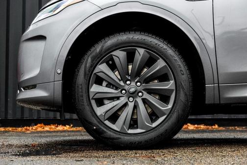 2025 Land Rover Discovery Sport S