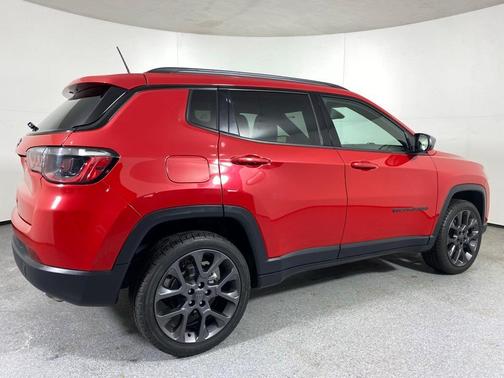 2021 Jeep Compass 80th Special Edition