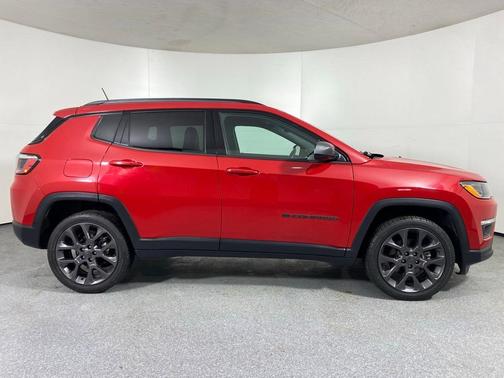 2021 Jeep Compass 80th Special Edition