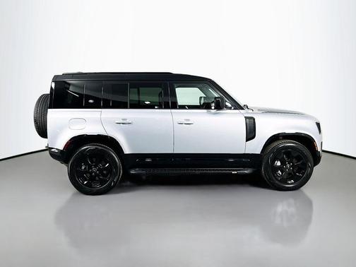 2023 Land Rover Defender 110 X-Dynamic SE
