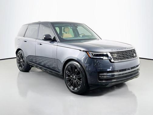 Carpathian Grey 2025 Land Rover Range Rover P400 SE