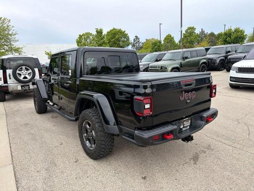 Black Clearcoat 2022 Jeep Gladiator Rubicon