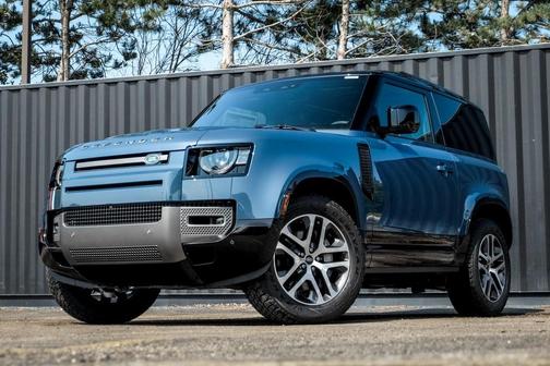 2025 Land Rover Defender P400 X-Dynamic SE