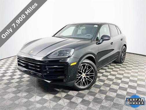 2024 Porsche Cayenne Base