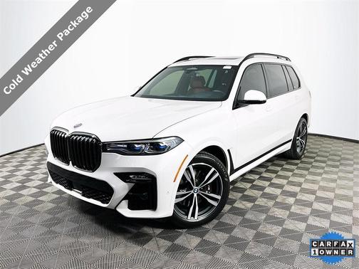 2022 BMW X7 M50i