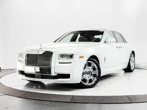 Arctic White 2014 Rolls-Royce Ghost