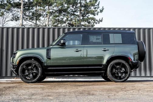 2026 Land Rover Defender 110 X-Dynamic SE