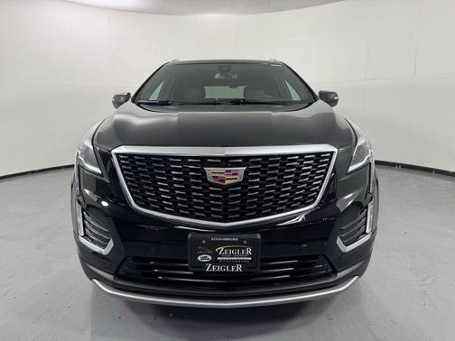 Stellar Black Metallic 2023 Cadillac XT5 Premium Luxury