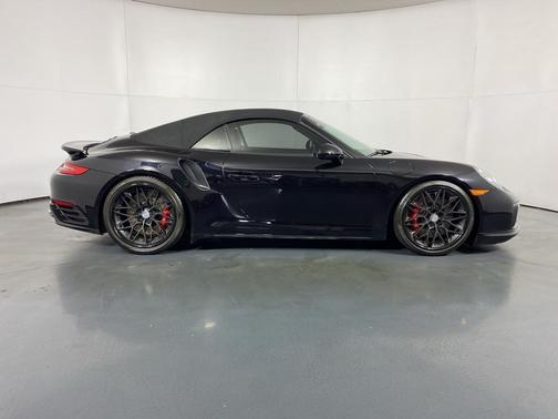 2019 Porsche 911 Turbo