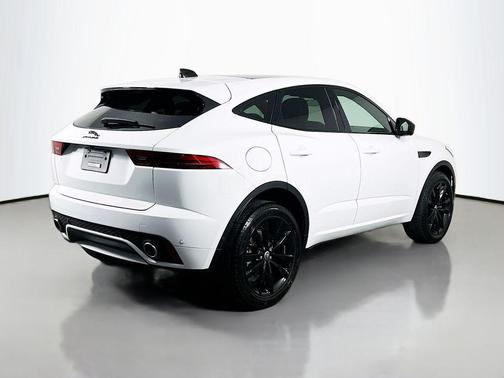 Fuji White 2024 Jaguar E-PACE P250 R-Dynamic SE