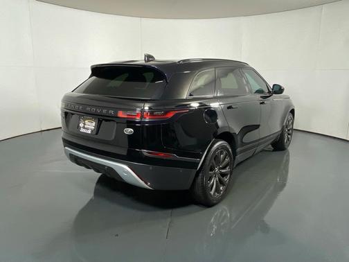 2018 Land Rover Range Rover Velar P250 SE R-Dynamic