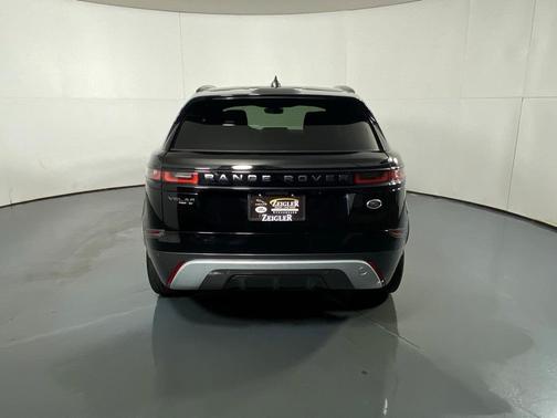 2018 Land Rover Range Rover Velar P250 SE R-Dynamic