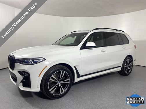 2021 BMW X7 M50i