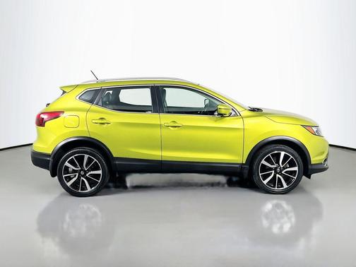 2017 Nissan Rogue Sport SL