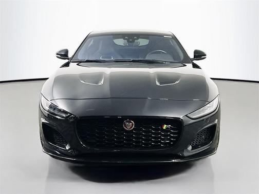 2023 Jaguar F-TYPE R