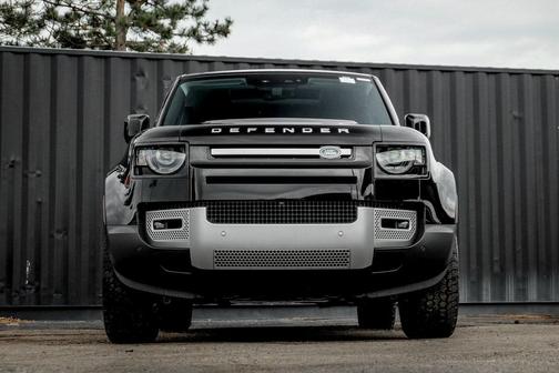 2025 Land Rover Defender P400 S