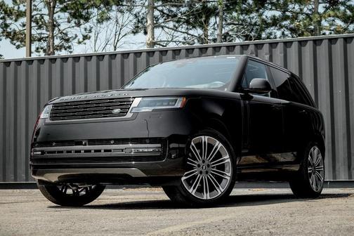 2025 Land Rover Range Rover P400 SE