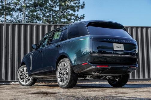 2026 Land Rover Range Rover P530 SE 7 Seat