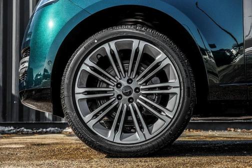 2026 Land Rover Range Rover P530 SE 7 Seat