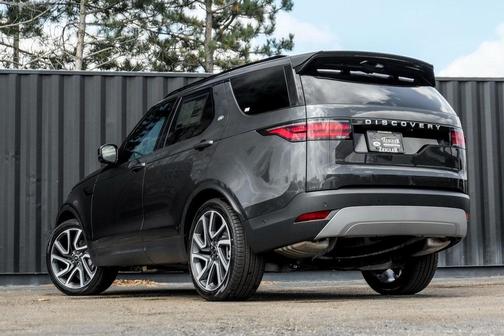 2025 Land Rover Discovery P300 S