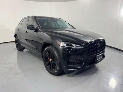 Santorini Black 2022 Jaguar F-PACE S