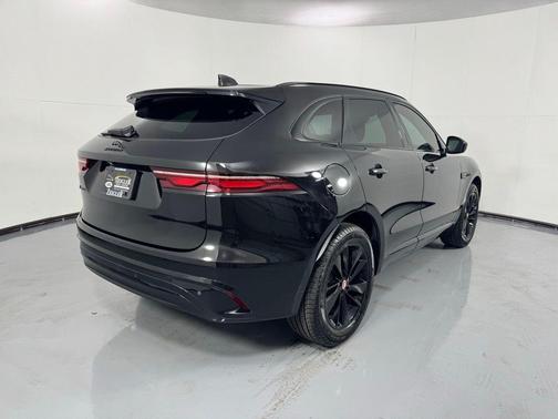 Santorini Black 2022 Jaguar F-PACE S