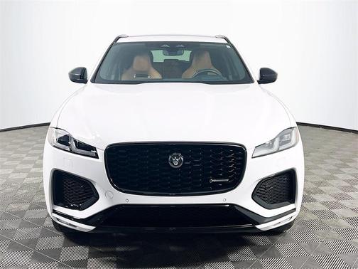 2024 Jaguar F-PACE P250 R-Dynamic S