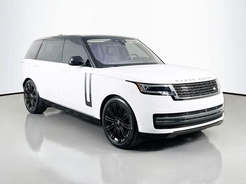 2022 Land Rover Range Rover P530 SE