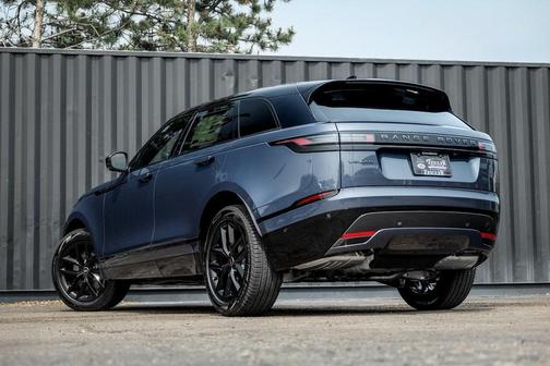 2026 Land Rover Range Rover Velar P250 Dynamic SE