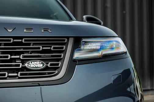 2026 Land Rover Range Rover Velar P250 Dynamic SE