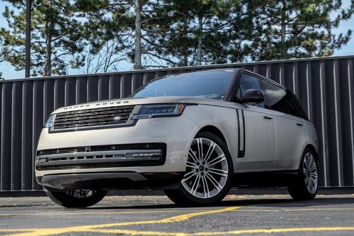 Batumi Gold 2026 Land Rover Range Rover P400 SE 7 Seat