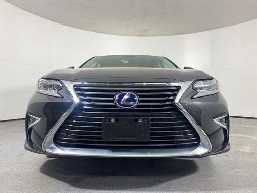 2018 Lexus ES 300h Base