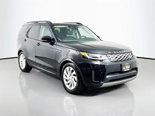 2024 Land Rover Discovery P300 S