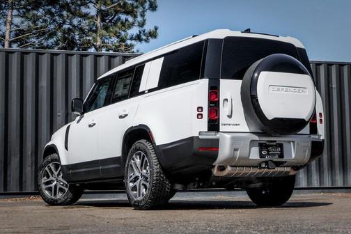 2025 Land Rover Defender P300 S