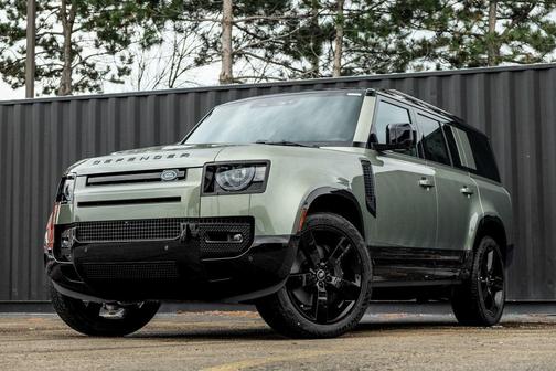 2025 Land Rover Defender P400 X-Dynamic SE