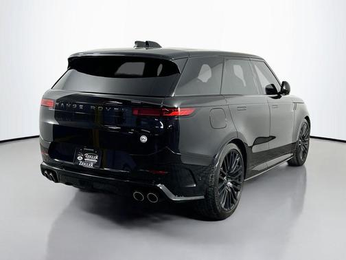 Obsidian Black In Gloss Finish 2024 Land Rover Range Rover Sport EDITION ONE