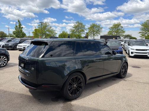 Belgravia Green 2023 Land Rover Range Rover P400 SE