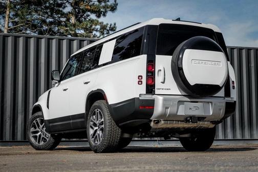 2025 Land Rover Defender P300 S