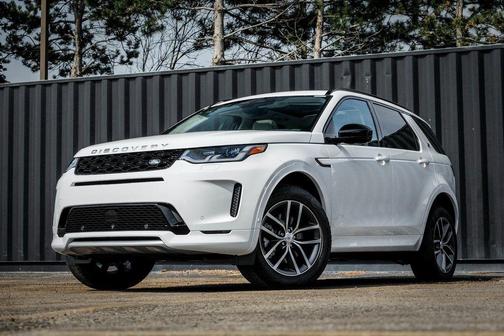 Fuji White 2025 Land Rover Discovery Sport S