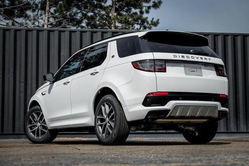 2025 Land Rover Discovery Sport S